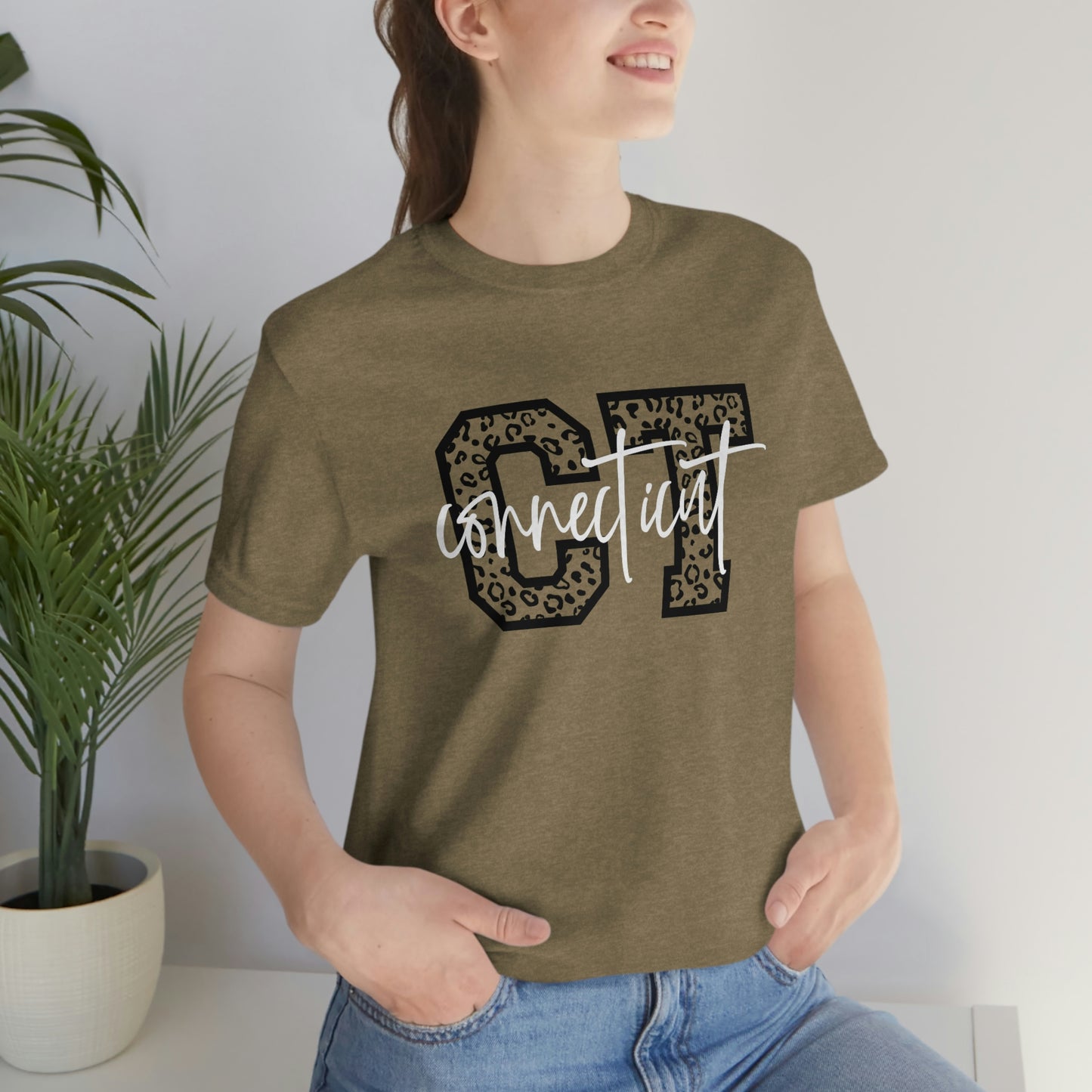 Connecticut Leopard Print Script Short Sleeve T-shirt