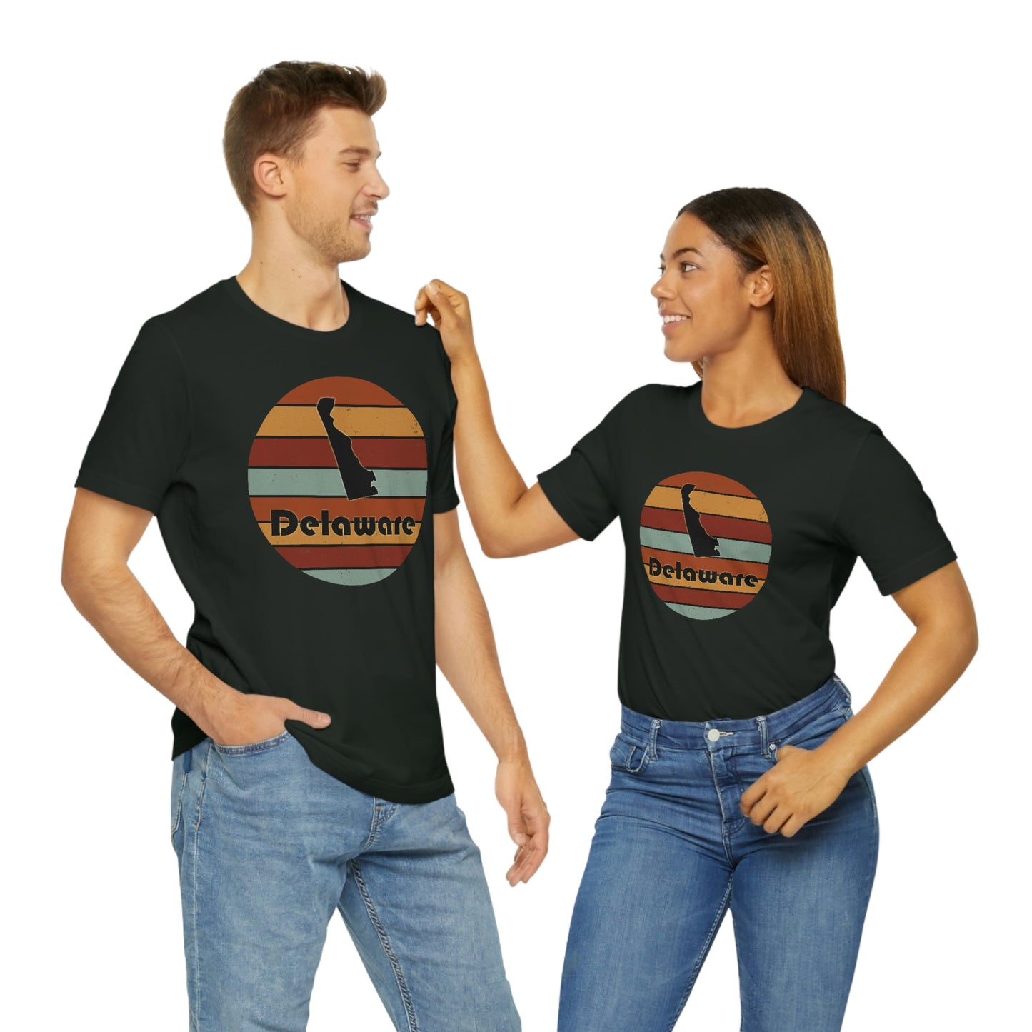 Delaware Retro Sunset Short Sleeve  T-shirt