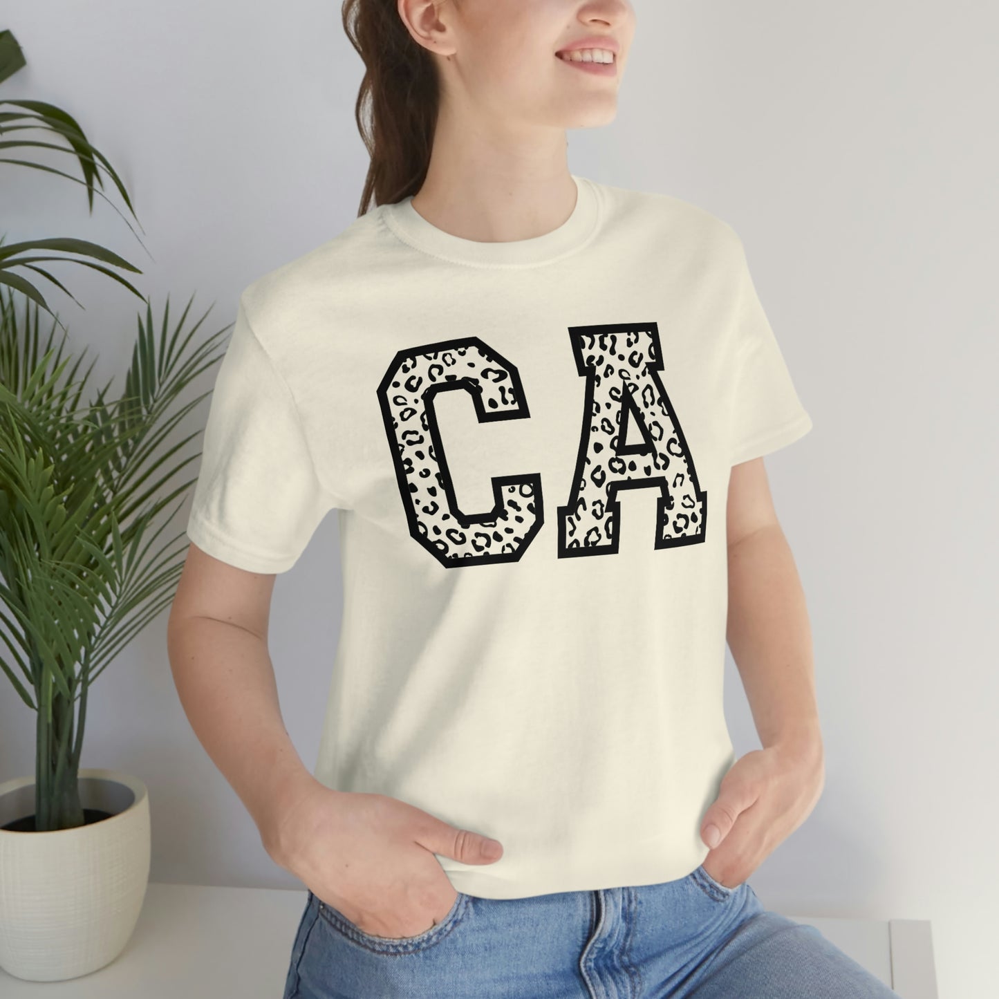 California CA Leopard Print Unisex Jersey Short Sleeve Tee Tshirt T-shirt
