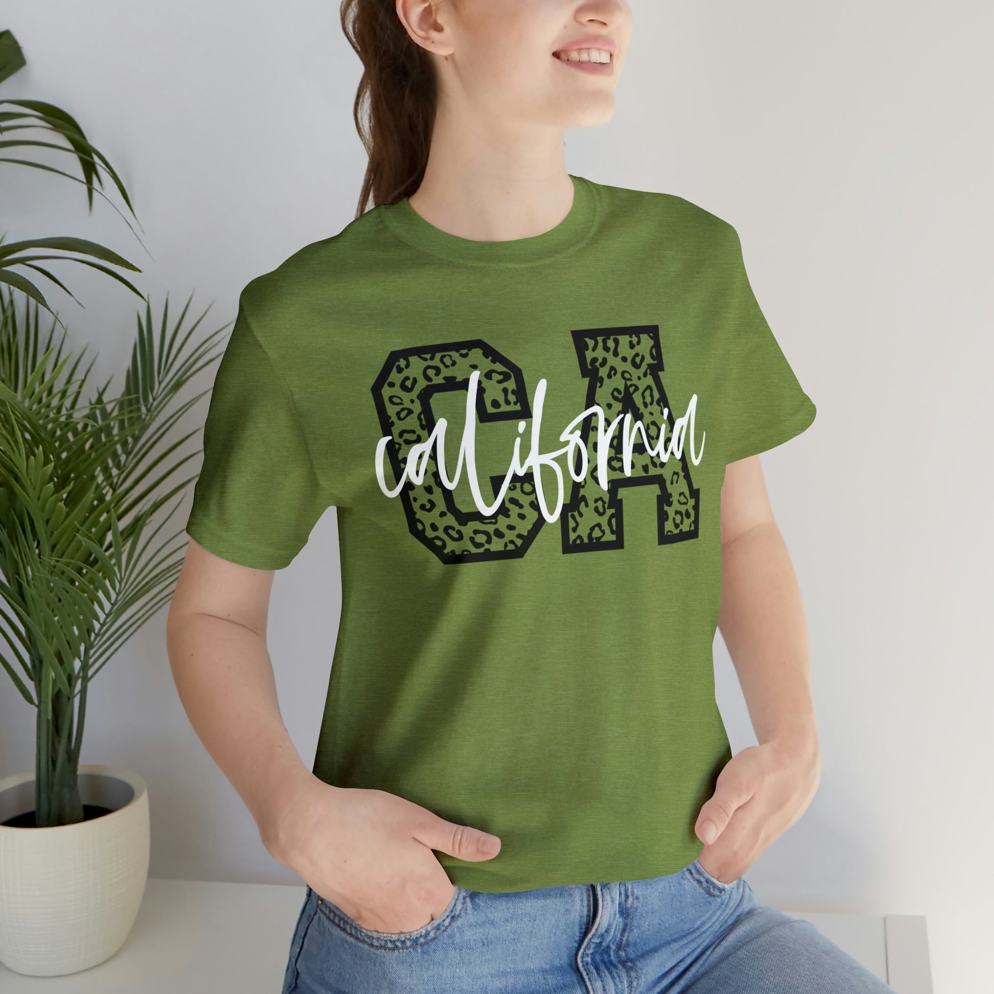 California CA Leopard Print Unisex Jersey Short Sleeve Tee Tshirt T-shirt