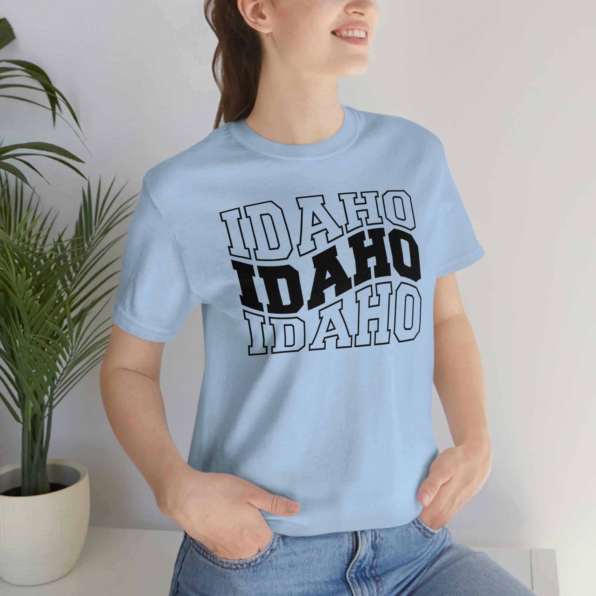 Idaho Varsity Letters Wavy Short Sleeve T-shirt