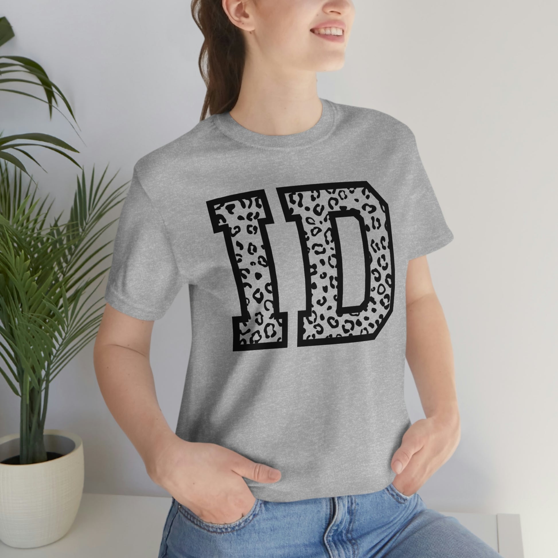 Idaho ID Leopard Print Letters Short Sleeve T-shirt