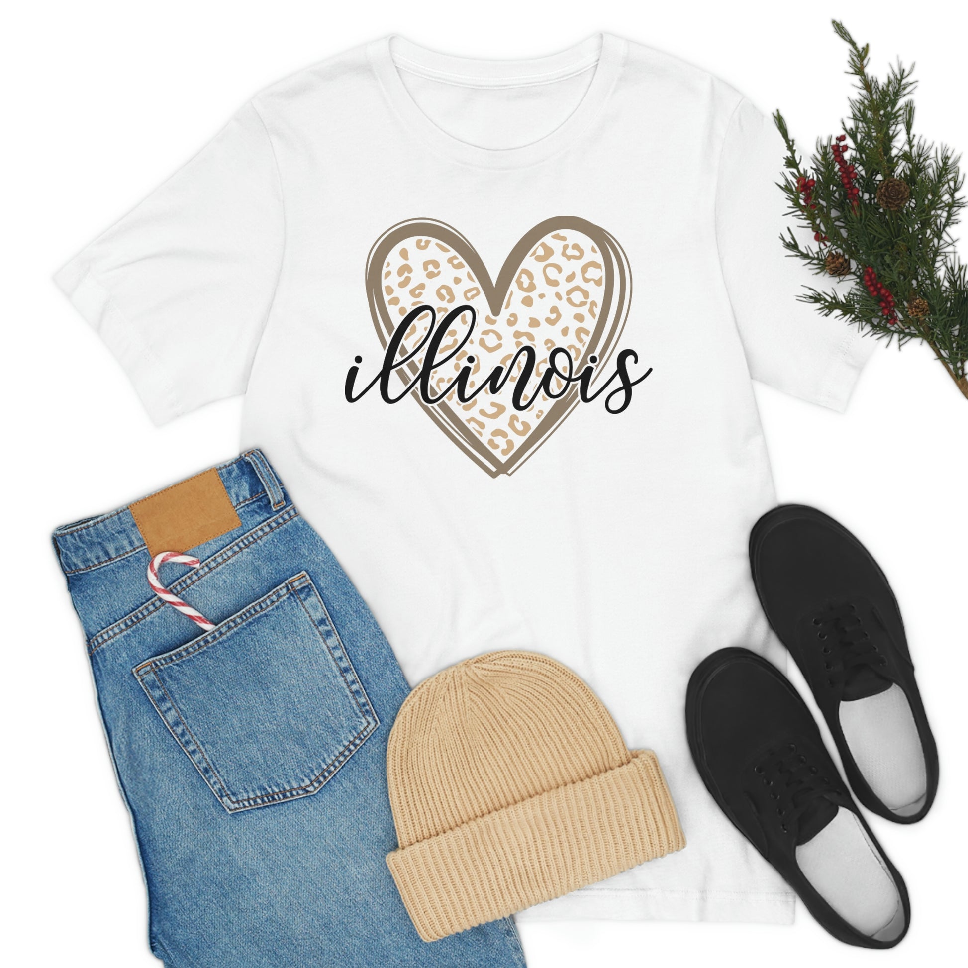 Illinois Gold Leopard Heart Black Script Short Sleeve T-shirt