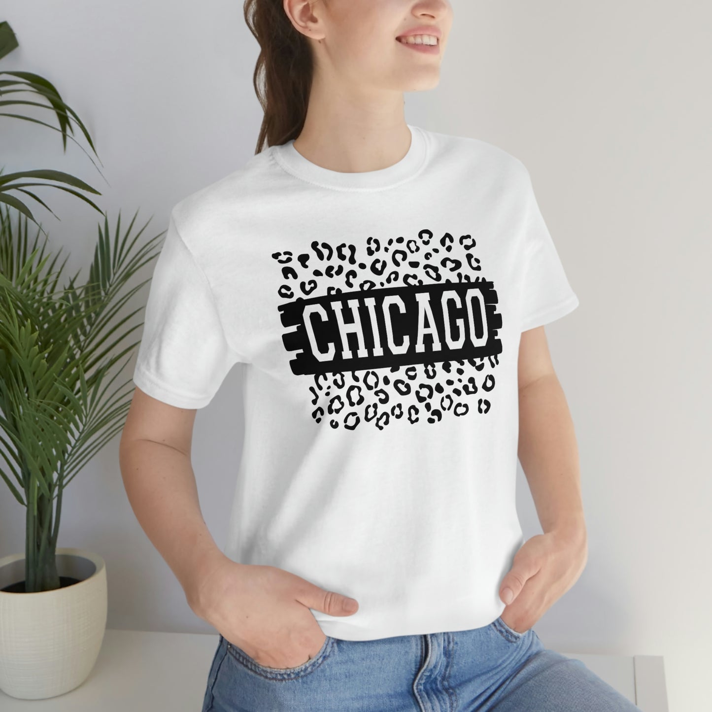 Chicago Illinois Leopard Print Short Sleeve T-shirt