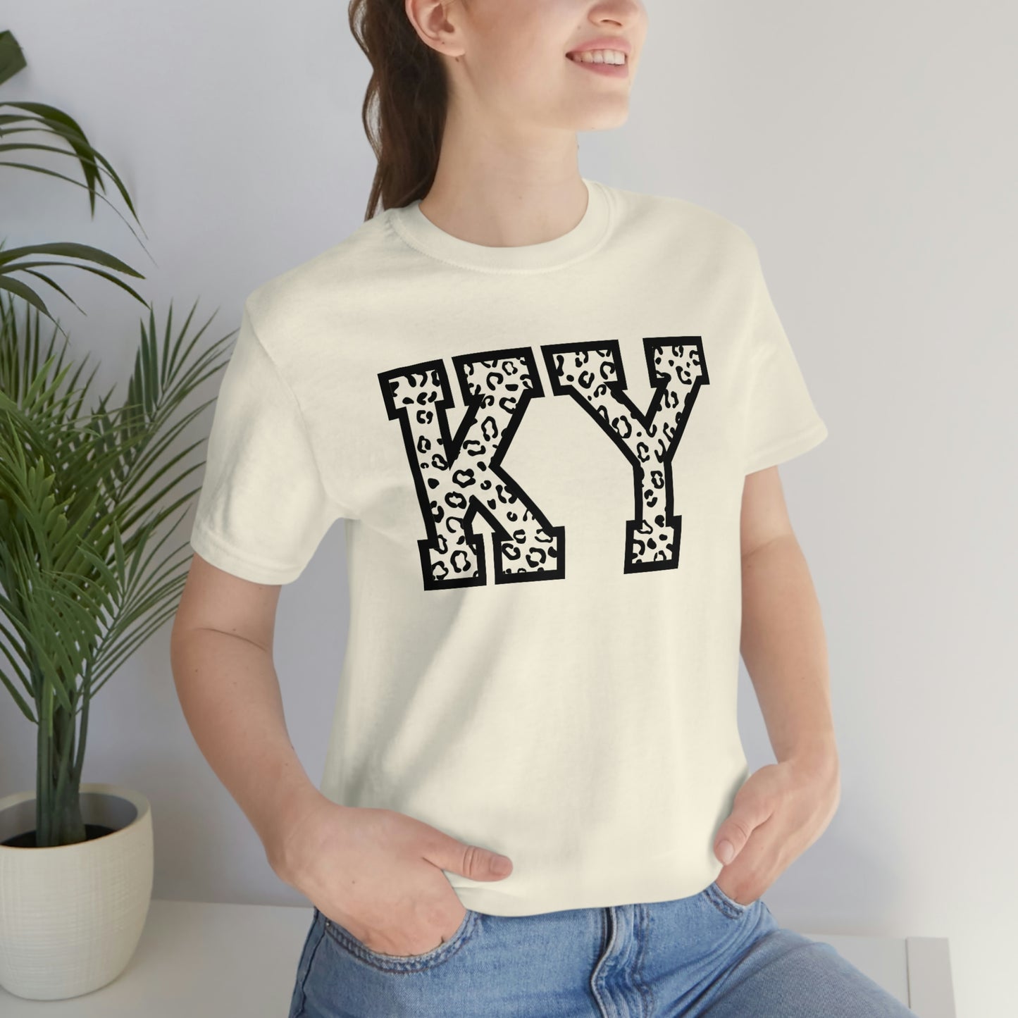 Kentucky KY Leopard Print Letters Short Sleeve T-shirt