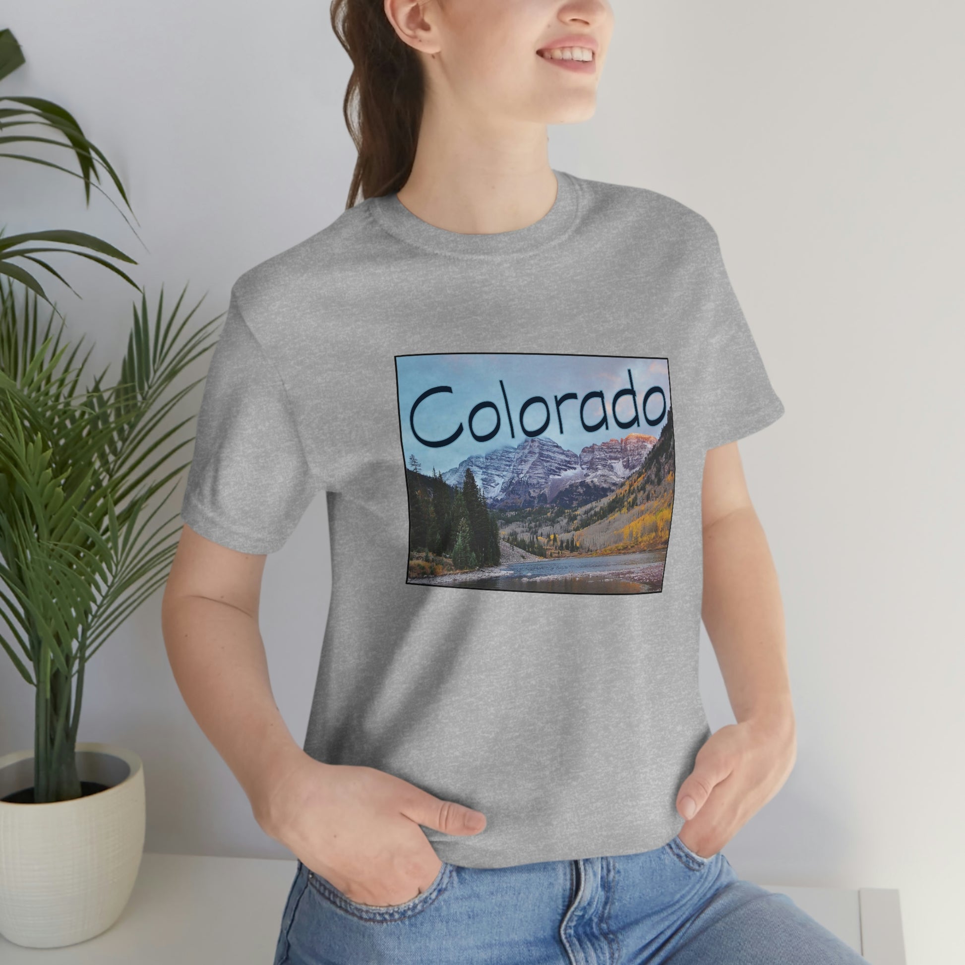 Colorado Mountains Unisex Jersey Short Sleeve Tee Tshirt T-shirt