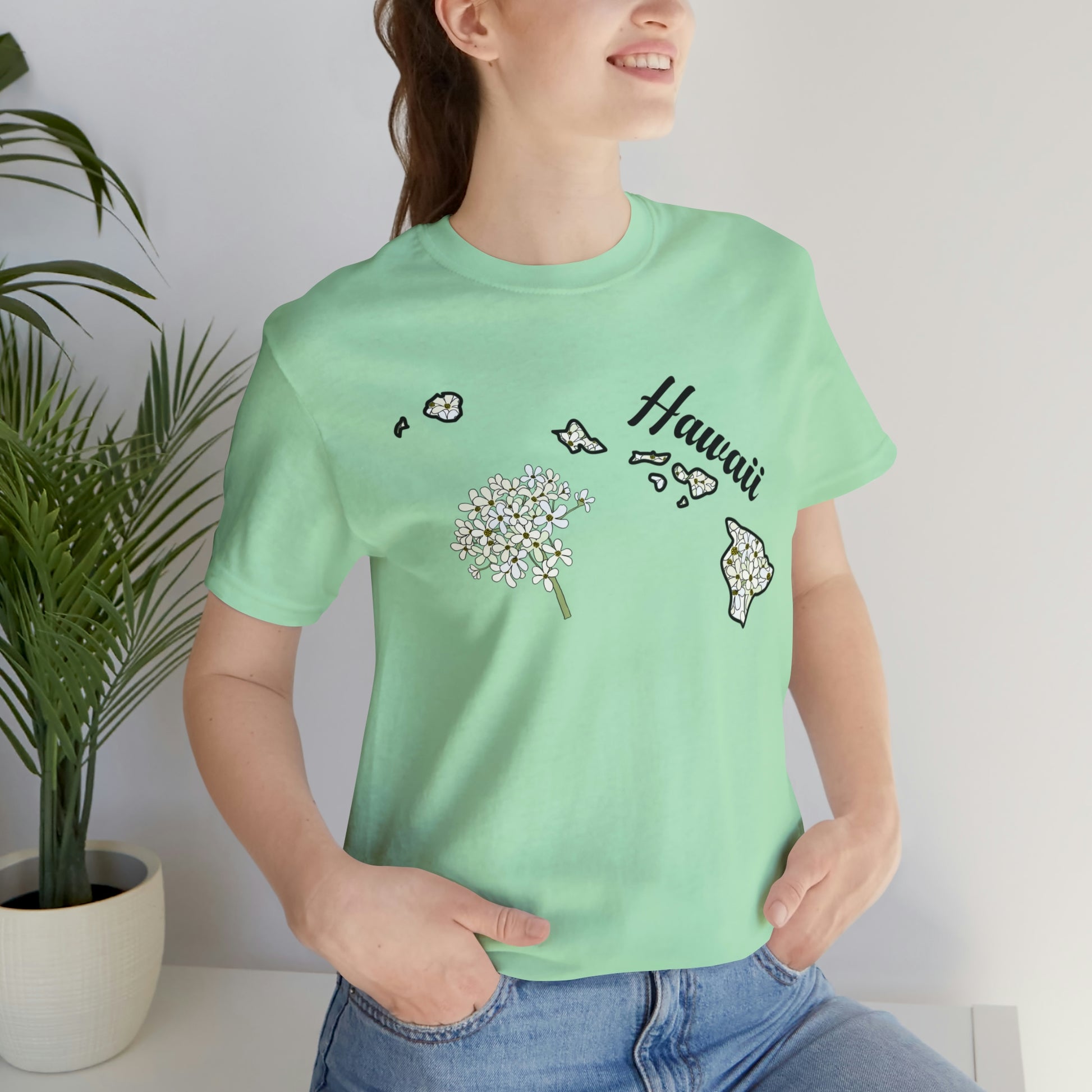 Hawaii State Flower Short Sleeve T-shirt