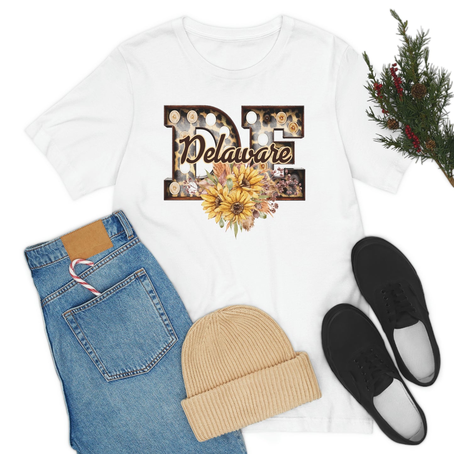Delaware with Sunflowers Short Sleeve  T-shirt