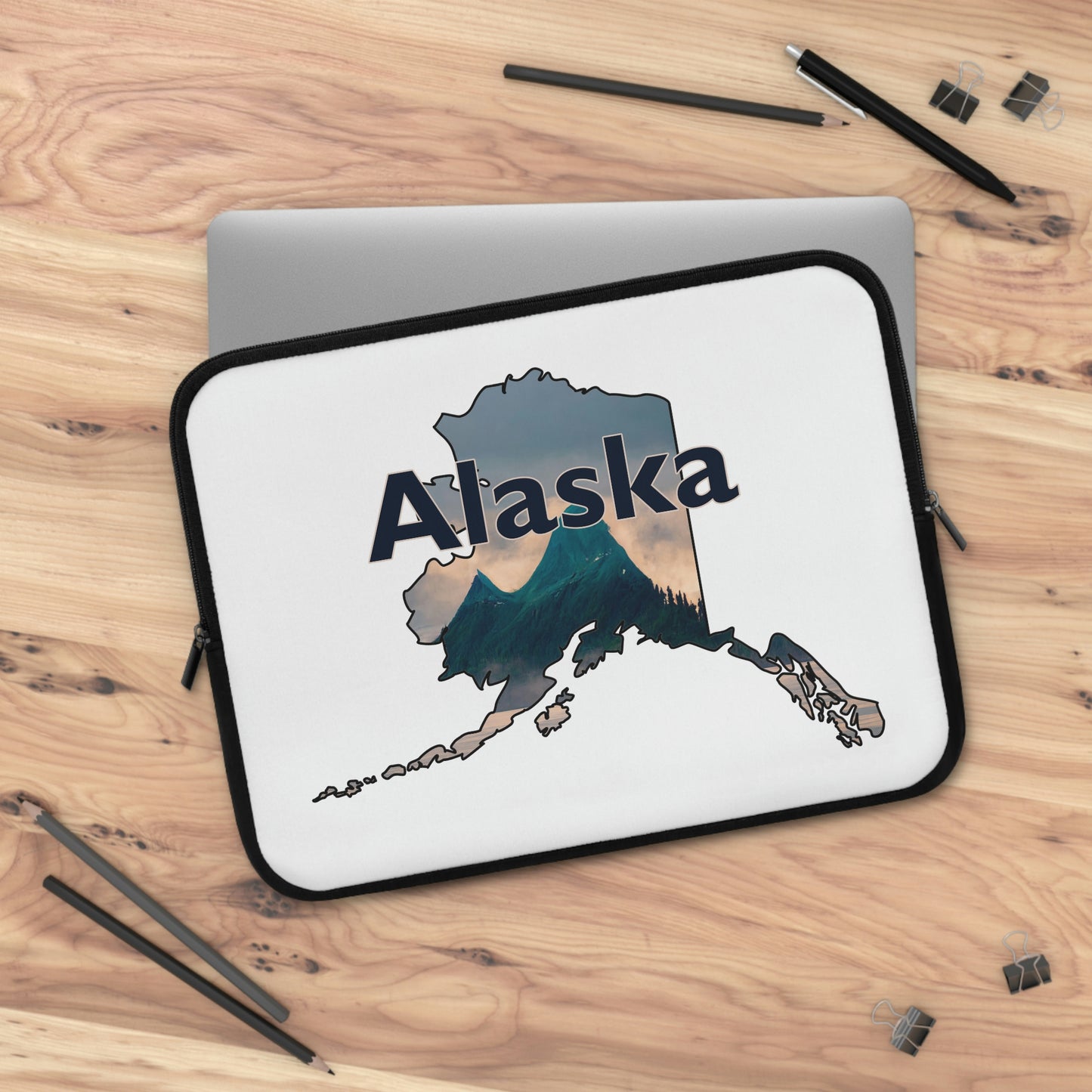 Alaska Mountain Scene Print Laptop Sleeve