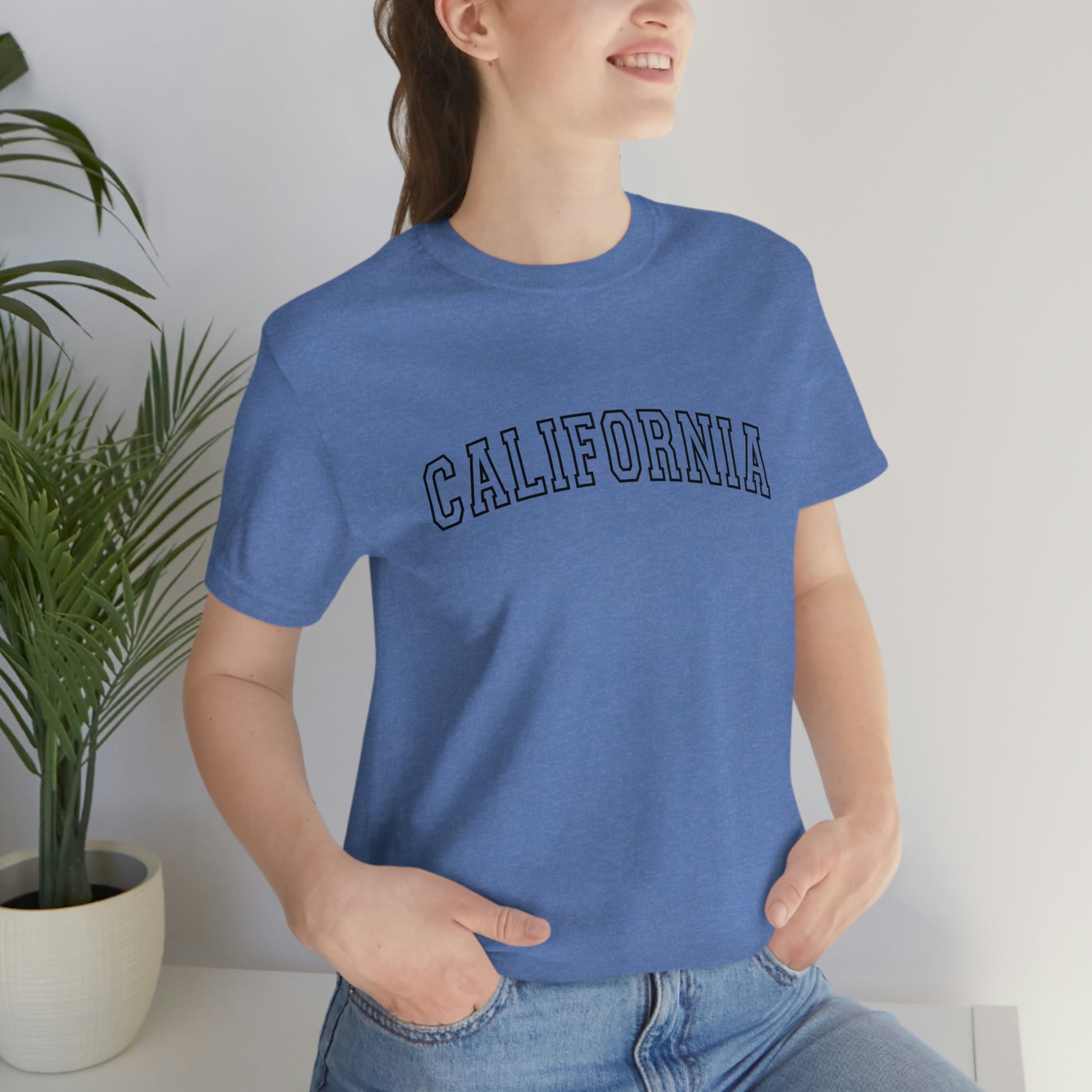 California Arch Varsity Letters Unisex Jersey Short Sleeve Tee Tshirt T-shirt
