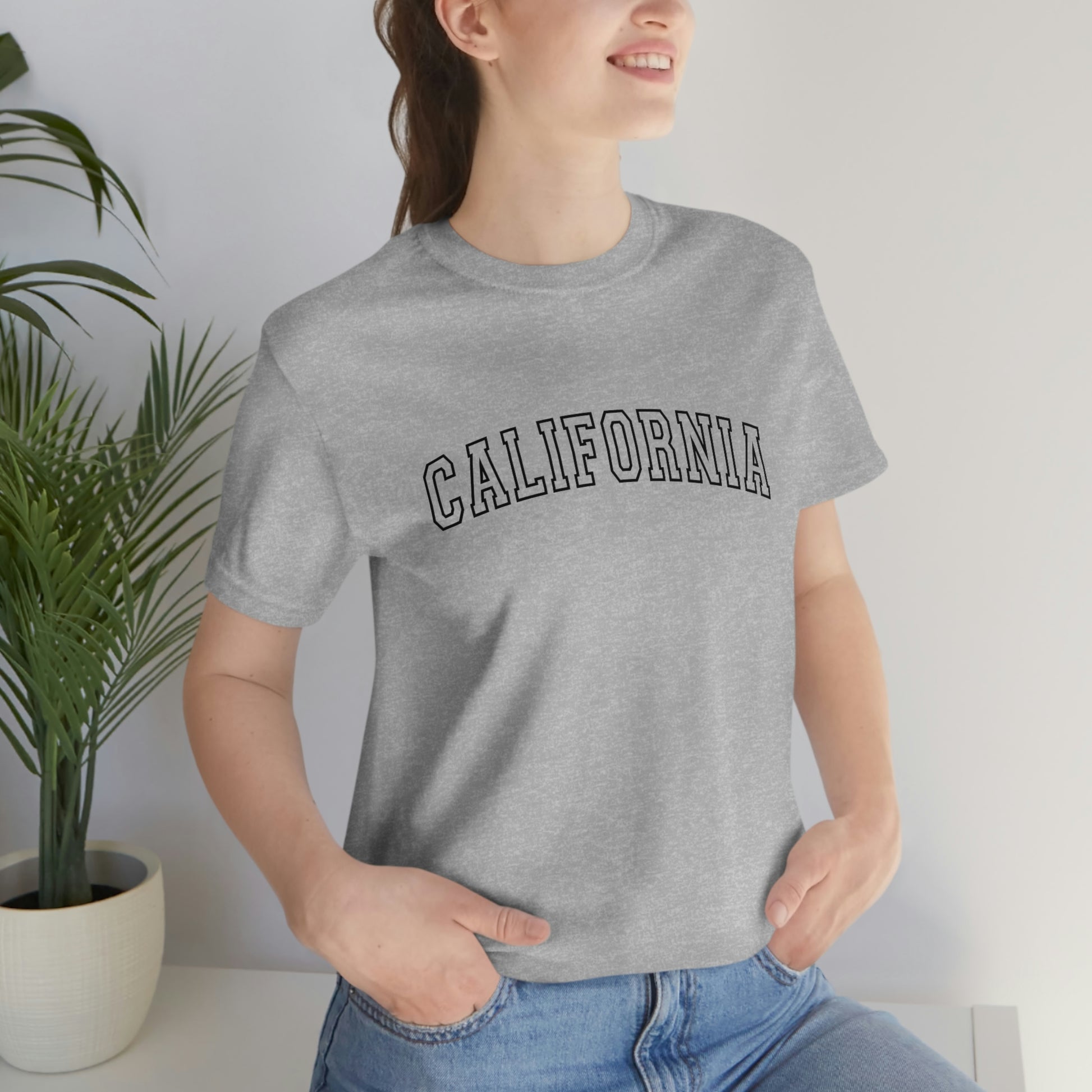 California Arch Varsity Letters Unisex Jersey Short Sleeve Tee Tshirt T-shirt