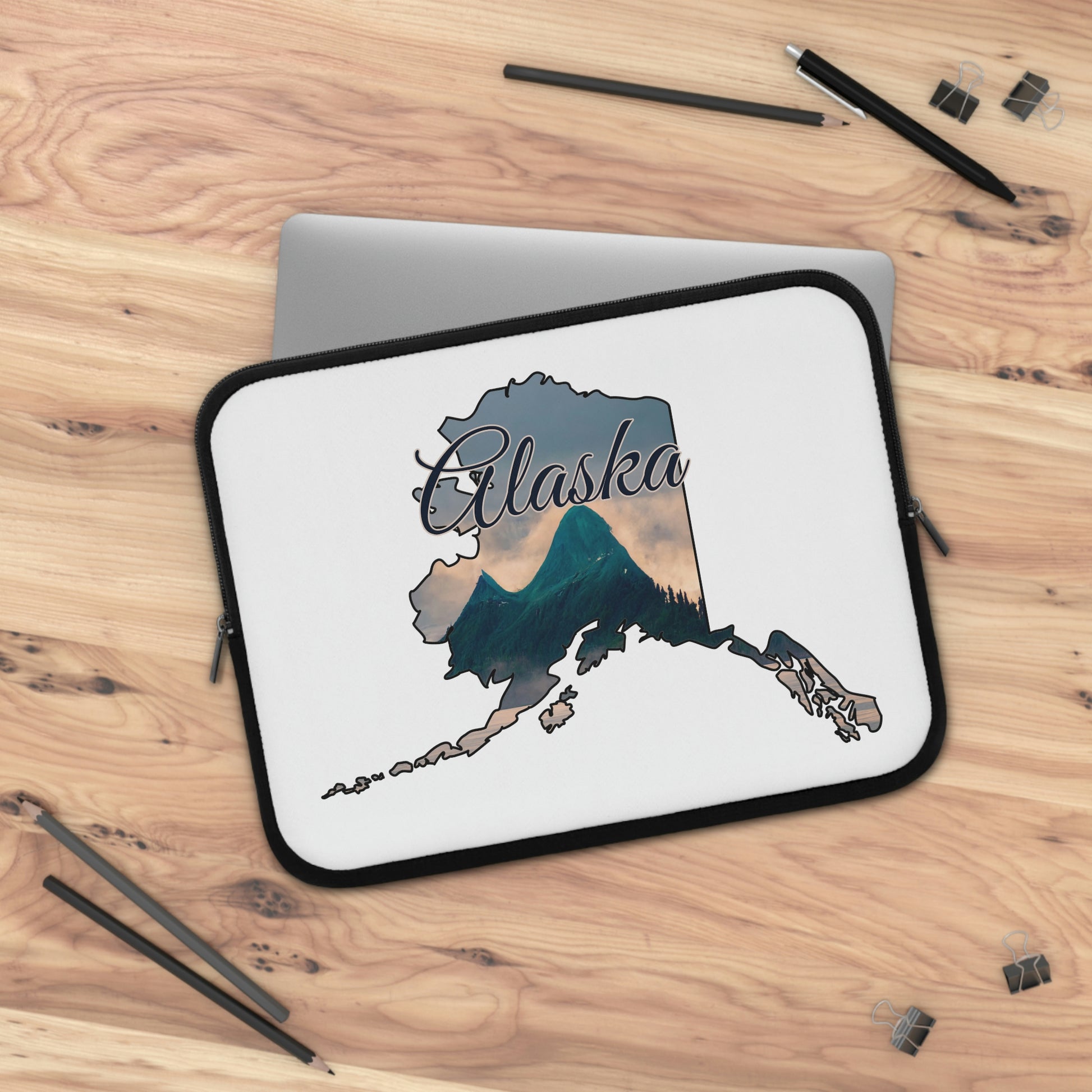 Alaska Mountain Scene Print Laptop Sleeve
