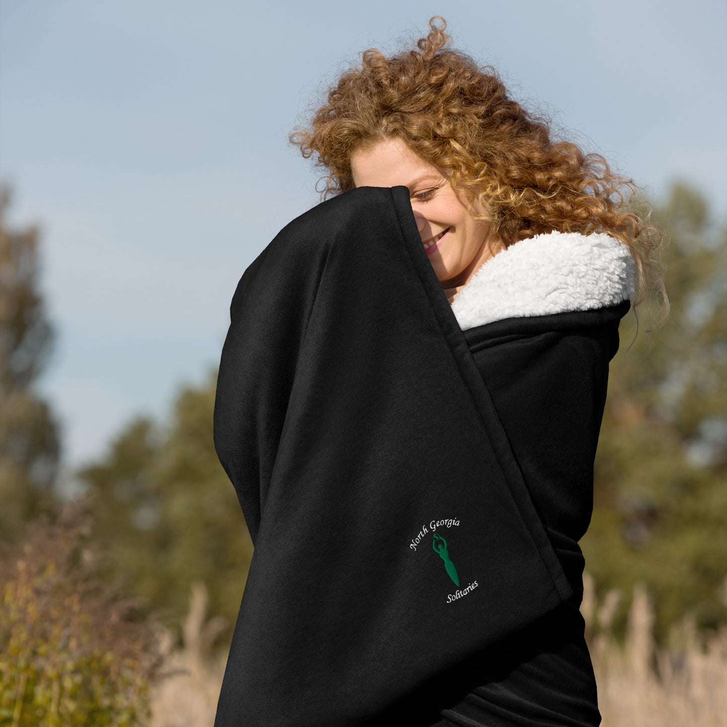 North Georgia Solitaries Premium sherpa blanket