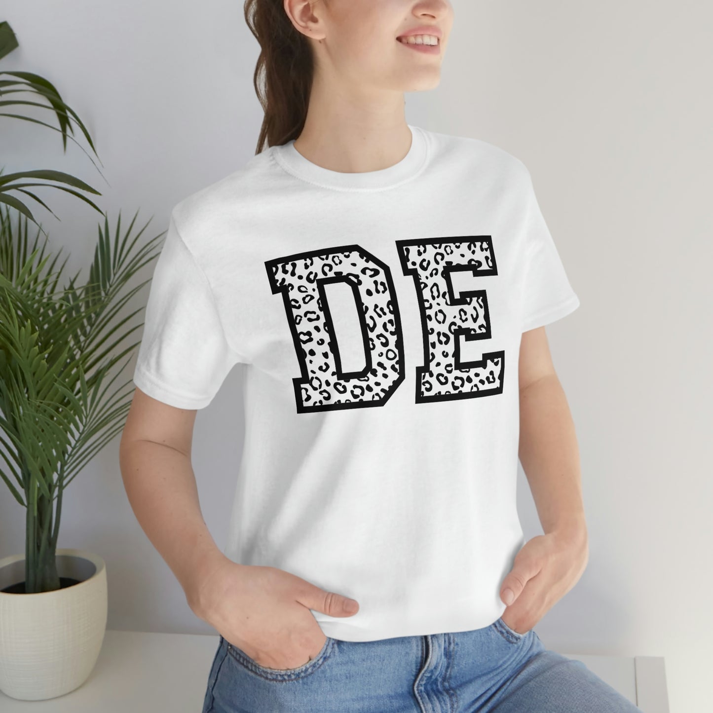 Delaware DE Leopard Print Short Sleeve T-shirt