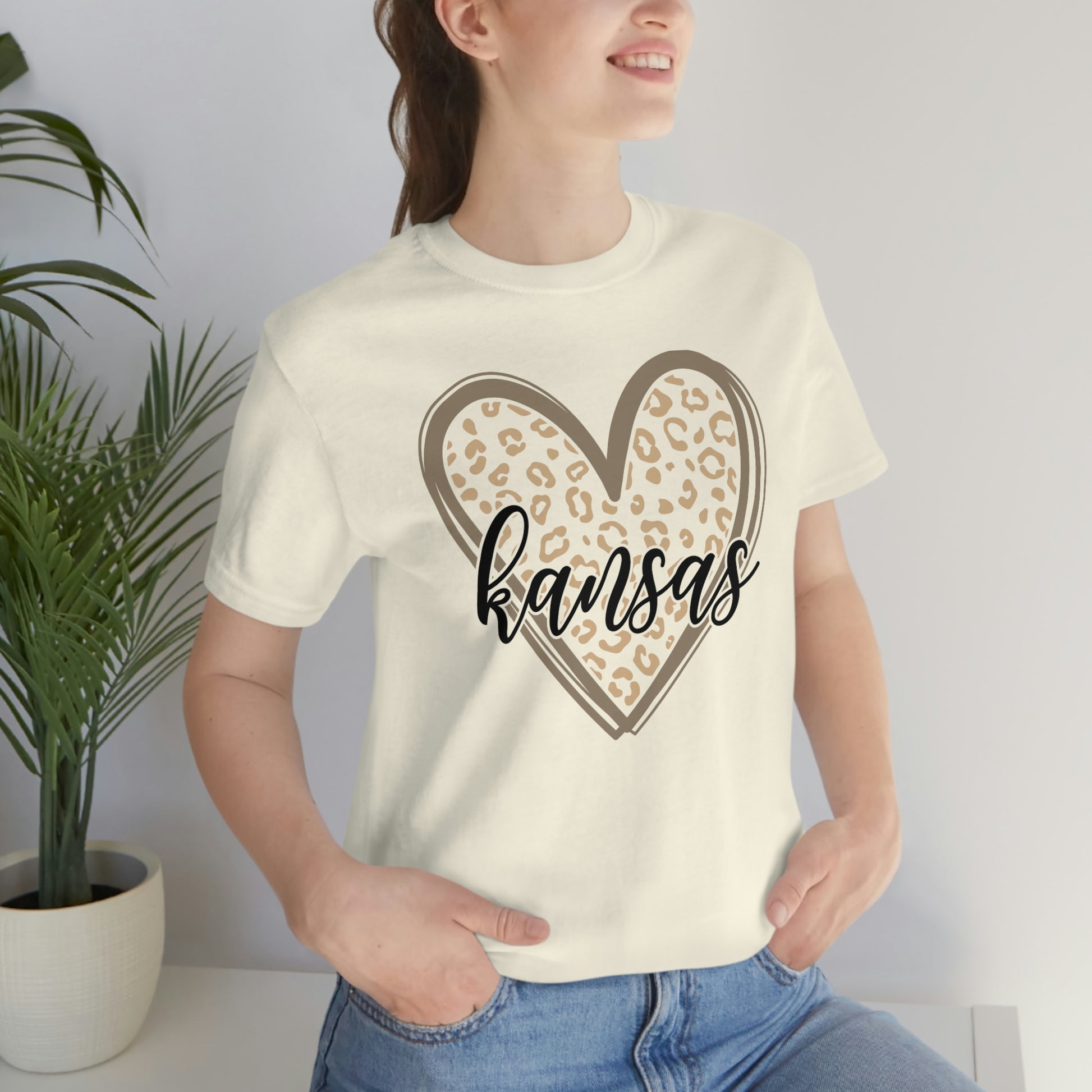 Kansas Gold Leopard Heart Black Script Short Sleeve T-shirt