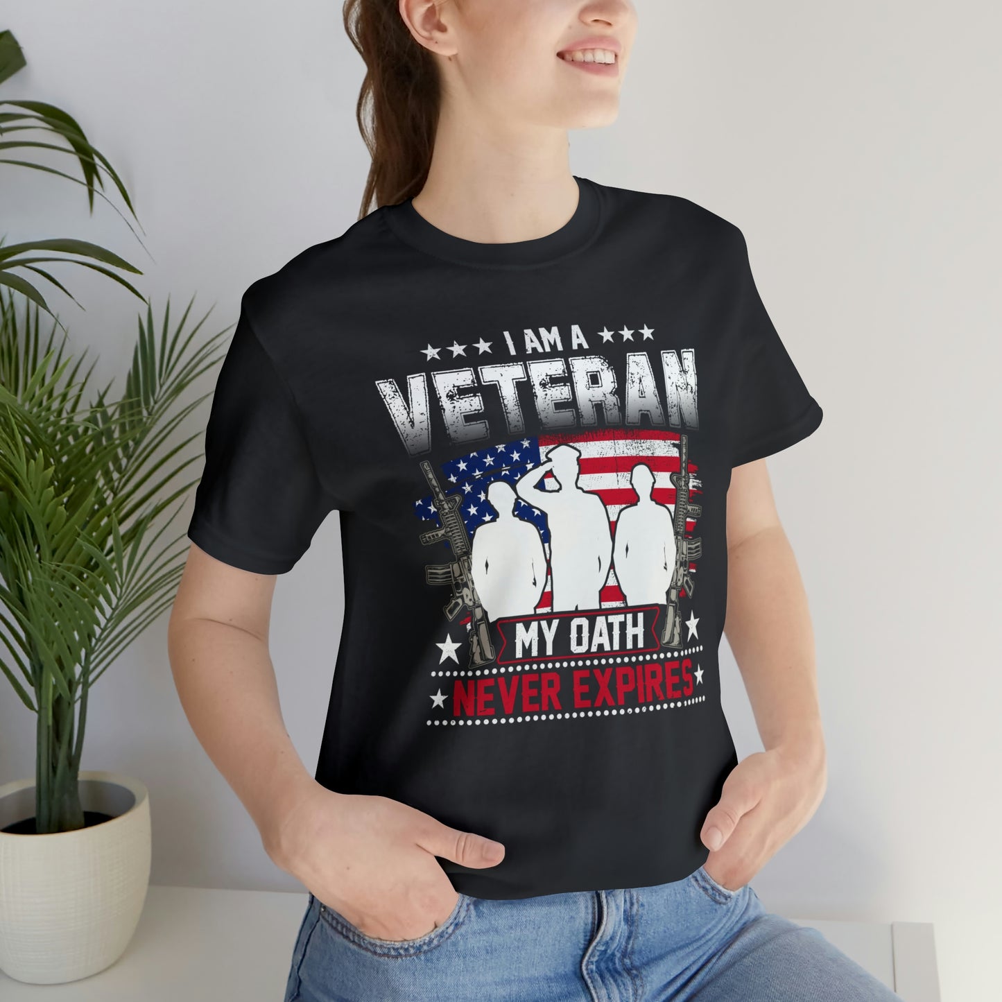 I am a Veteran My Oath Never Expires Short Sleeve T-shirt