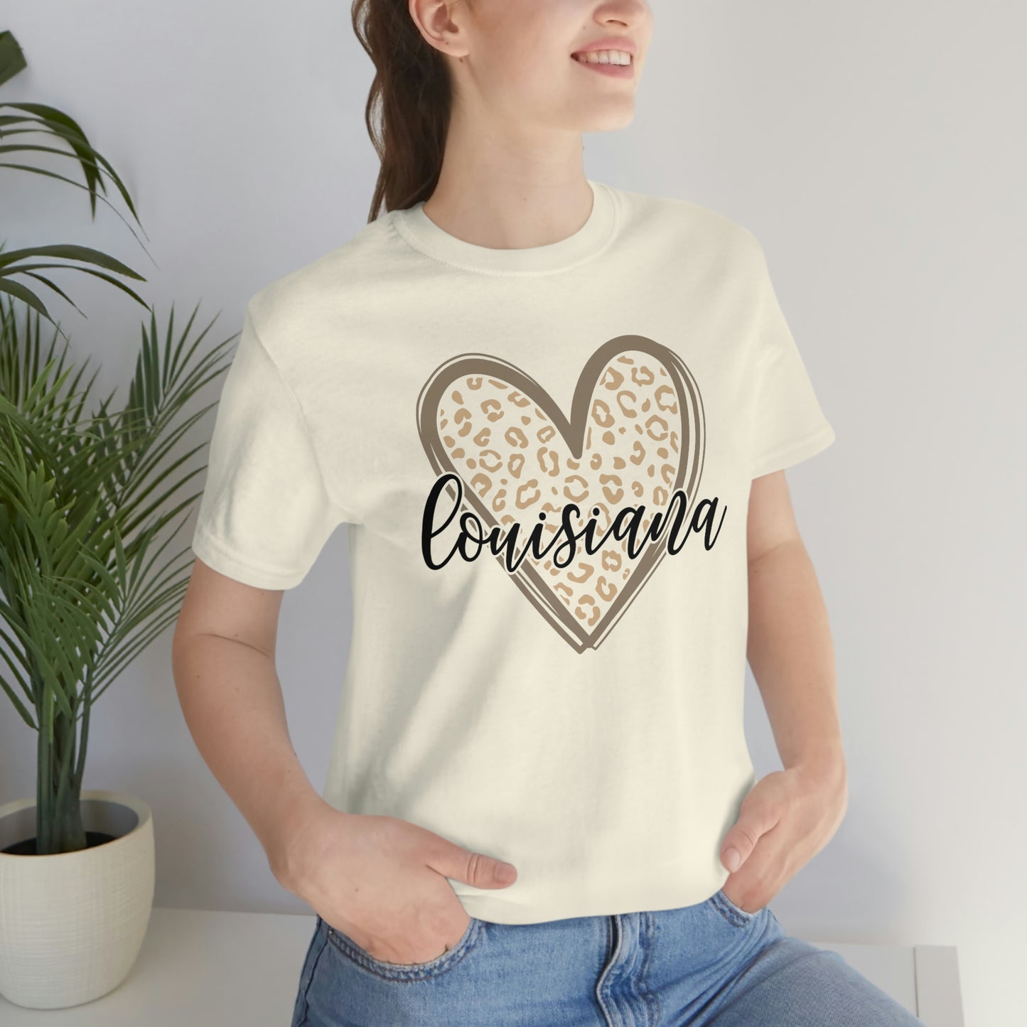 Louisiana Gold Leopard Heart Black Script Short Sleeve T-shirt