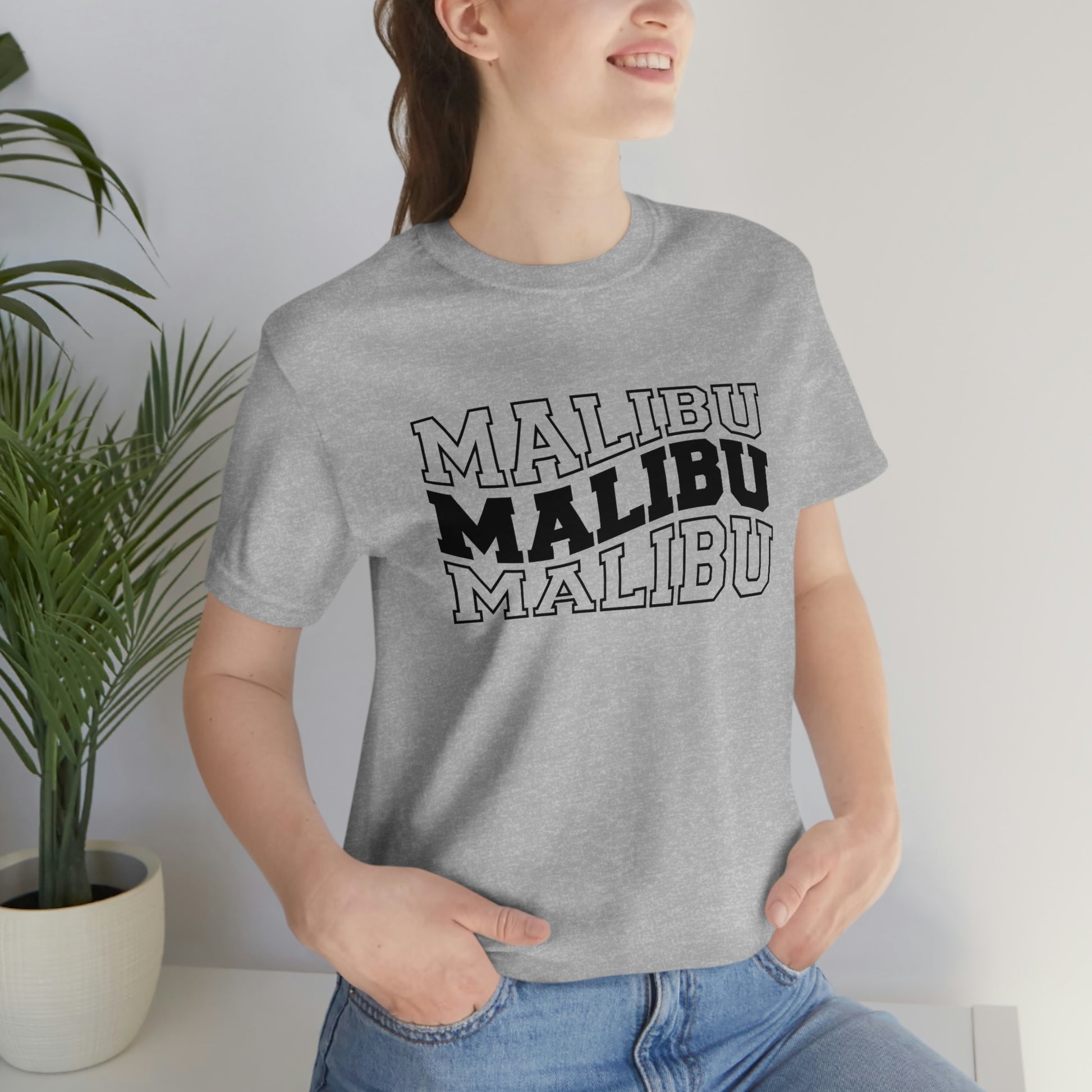 Malibu California Varsity Letters Wavy Unisex Jersey Short Sleeve Tee Tshirt T-shirt