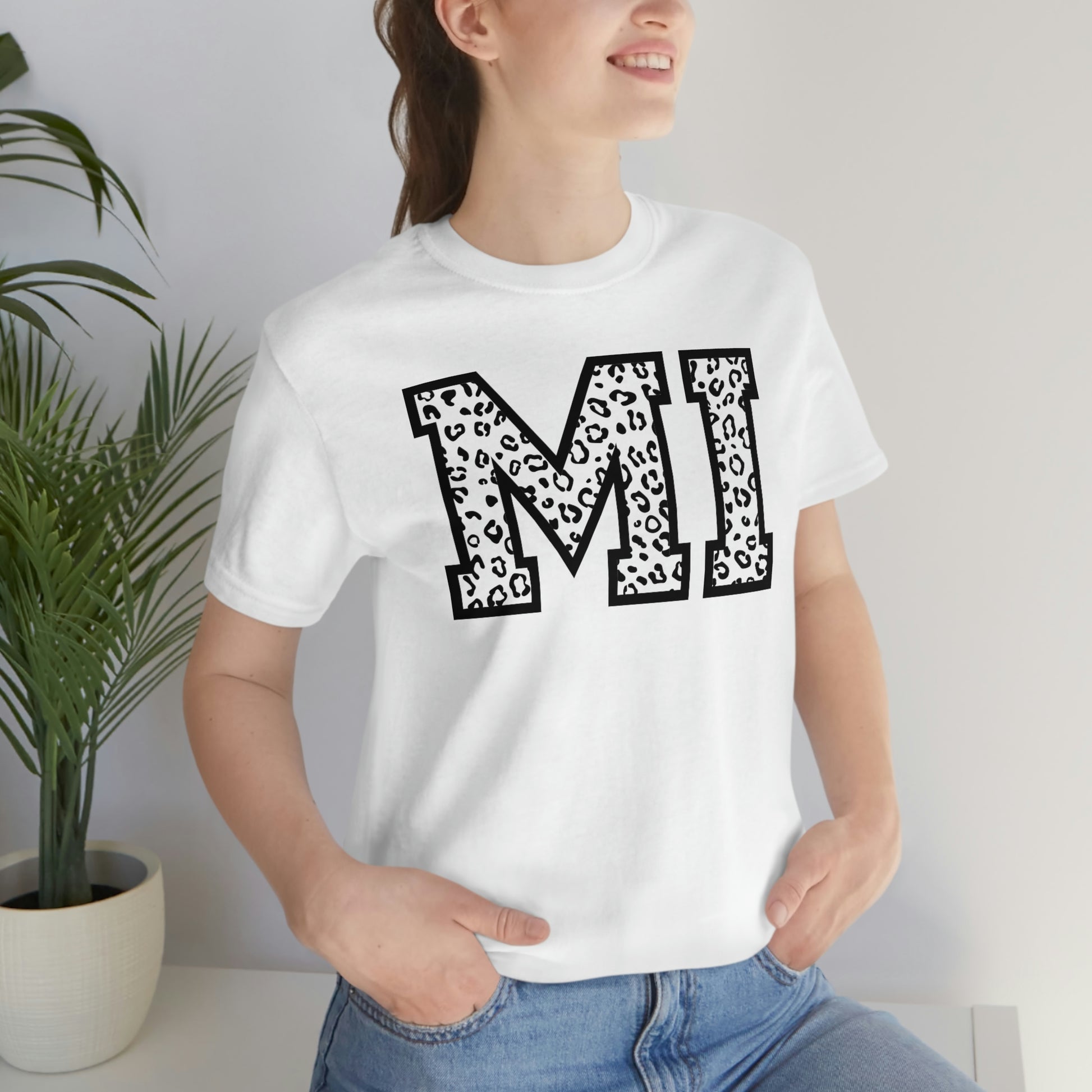 Michigan MI Leopard Print Letters Short Sleeve T-shirt