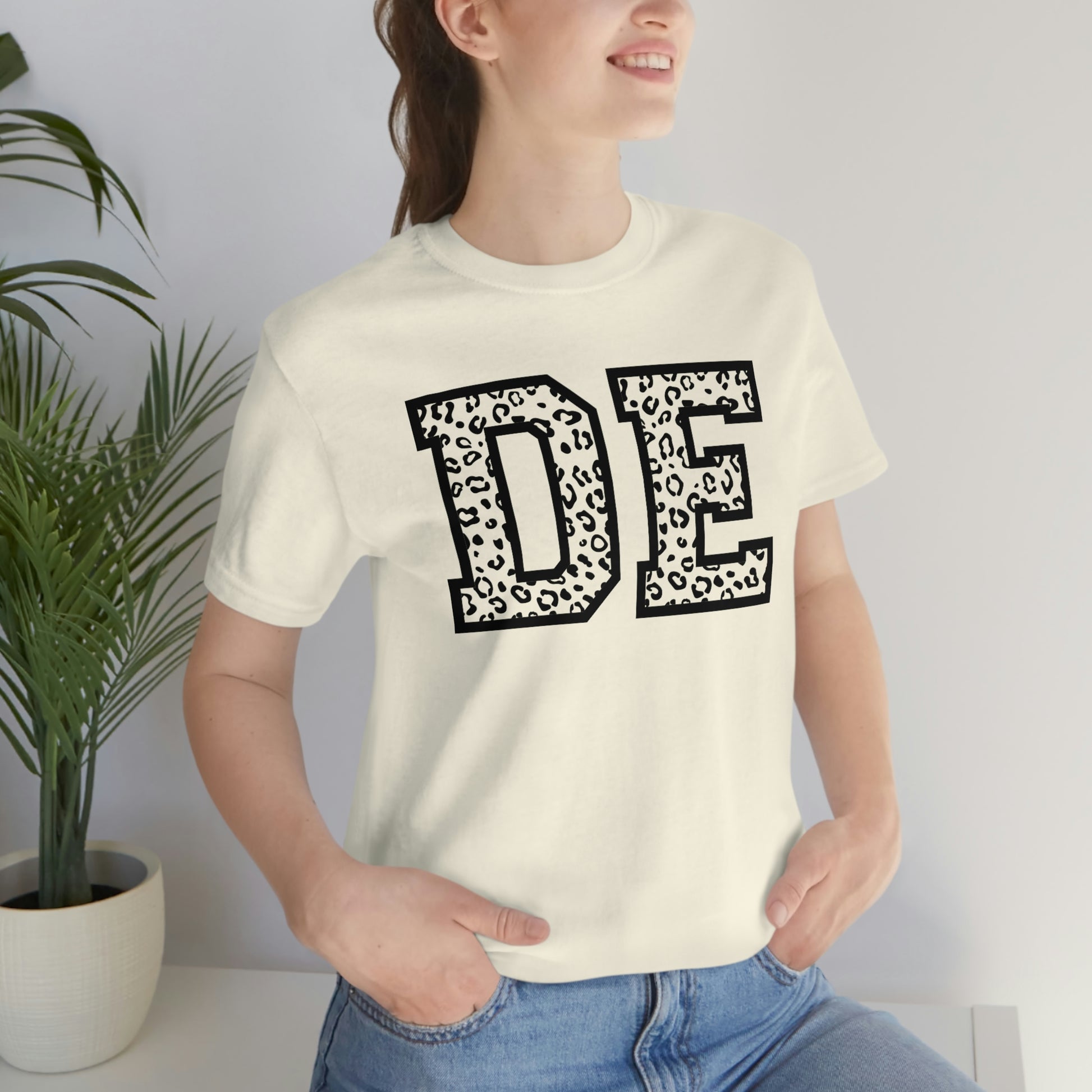 Delaware DE Leopard Print Short Sleeve T-shirt