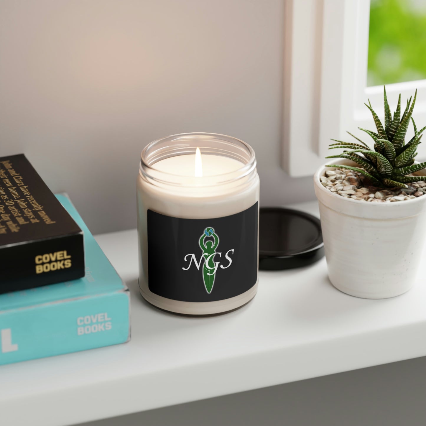 North Georgia Solitaries Scented Soy Candle, 9oz