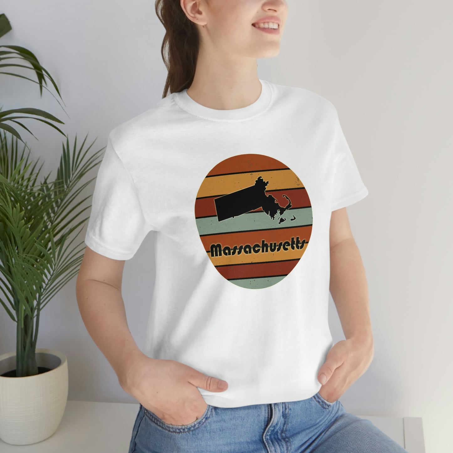 Massachusetts Retro Sunset Short Sleeve T-shirt