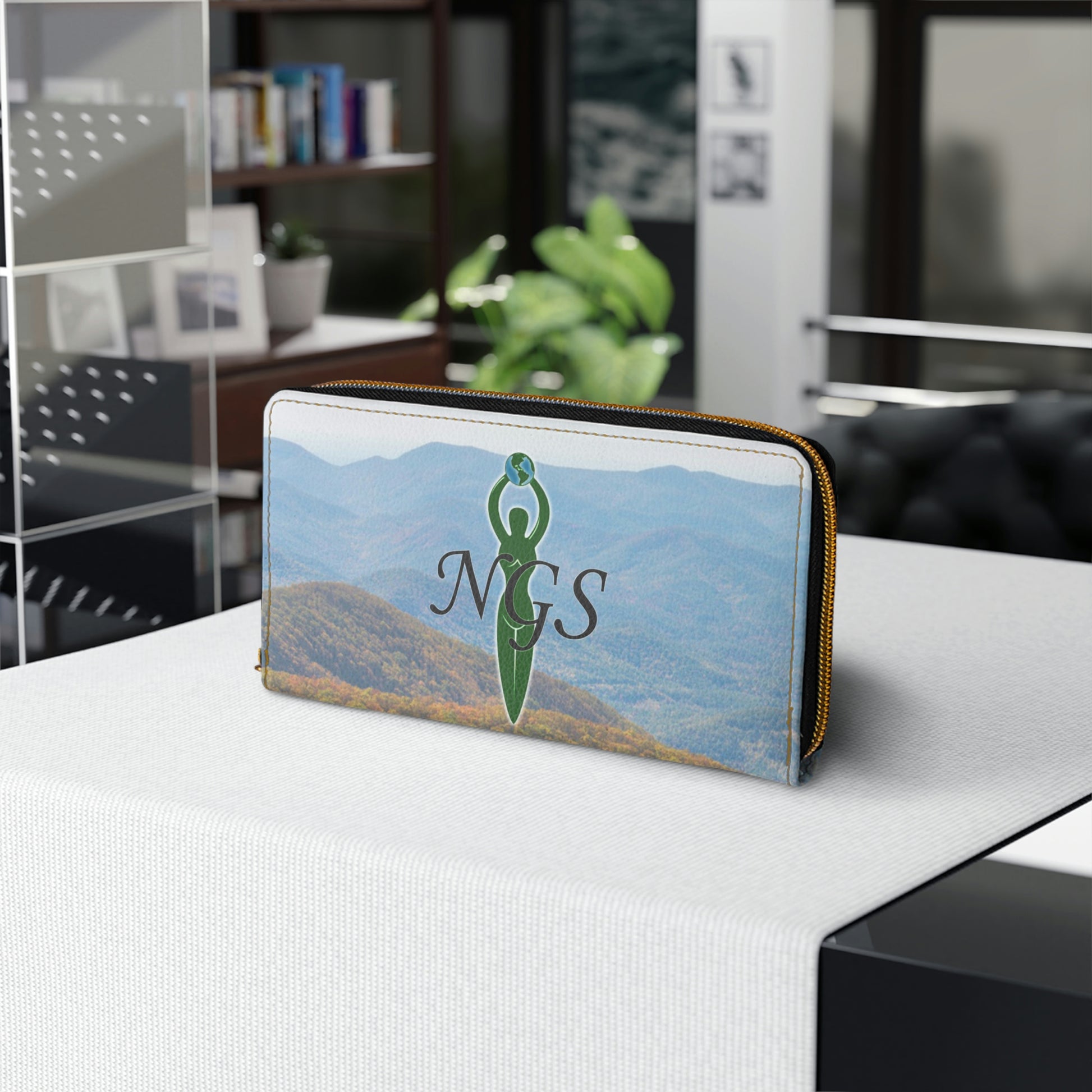 North Georgia Solitaries Zipper Wallet