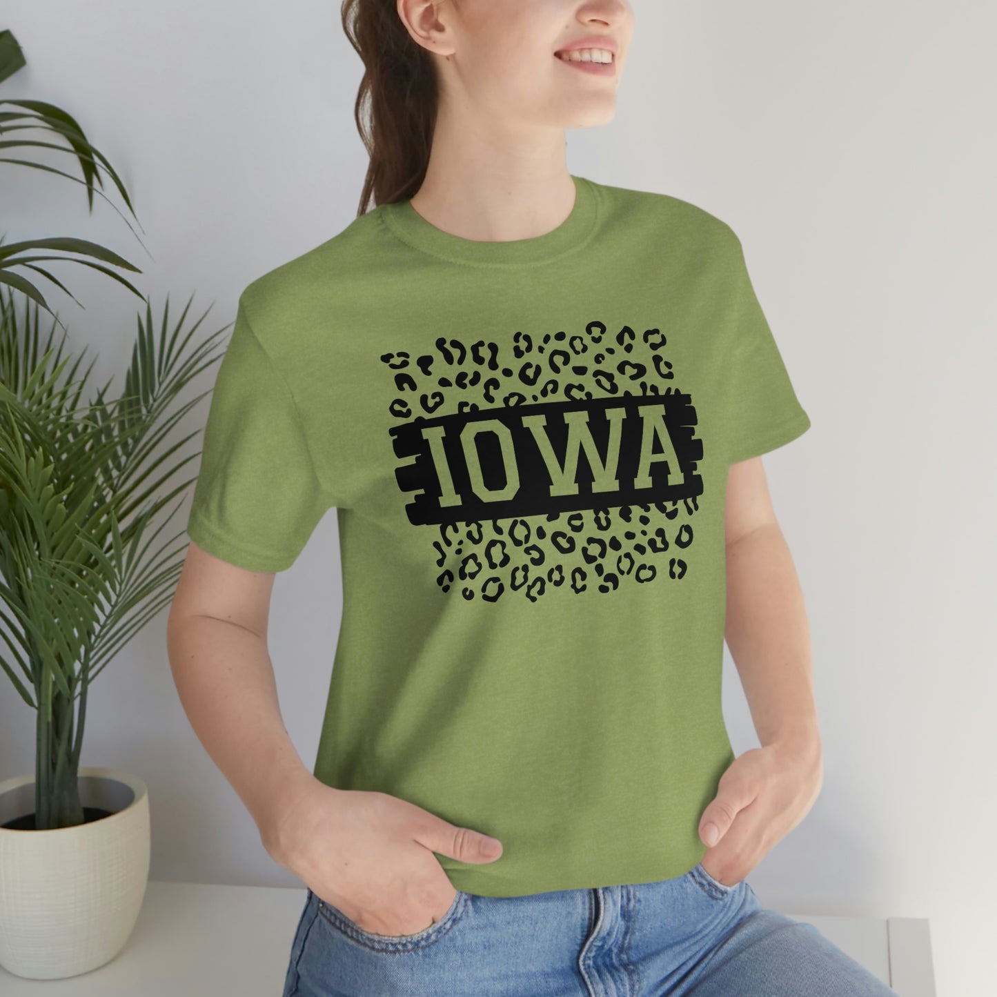 Iowa Leopard Print Short Sleeve T-shirt