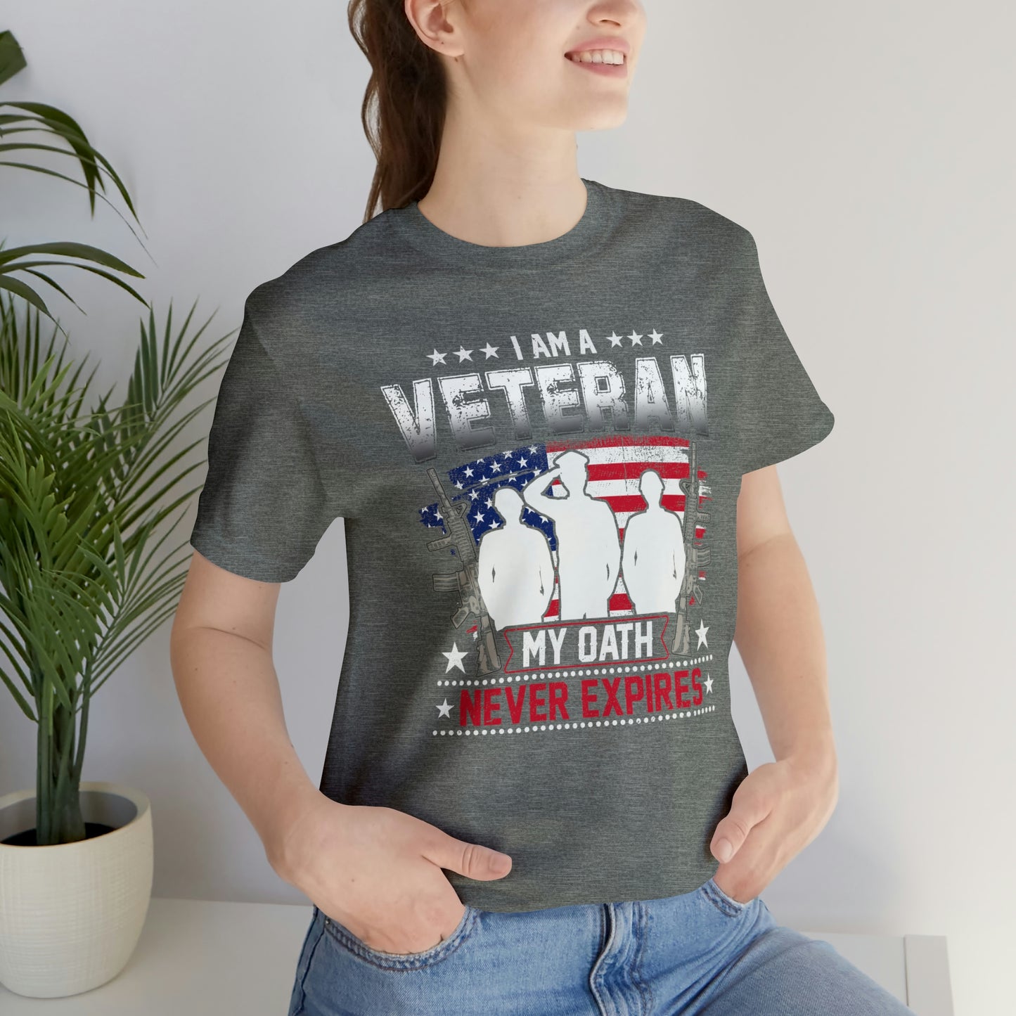 I am a Veteran My Oath Never Expires Short Sleeve T-shirt