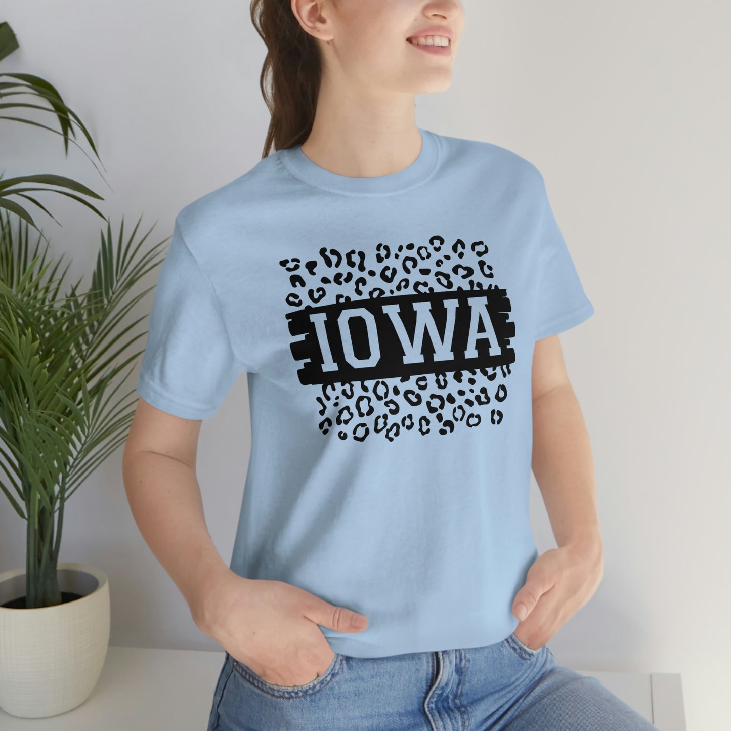 Iowa Leopard Print Short Sleeve T-shirt