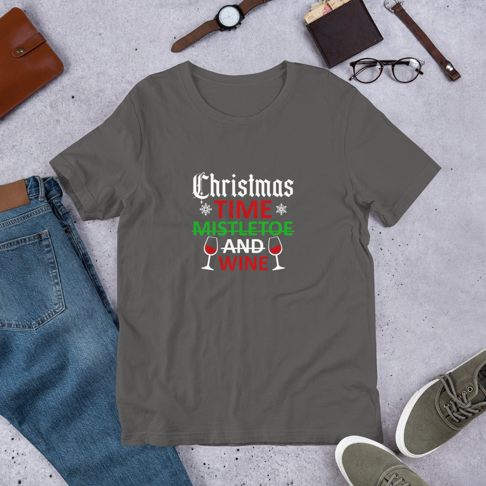 Christmas Time Mistletoe and Wine Unisex T-shirt